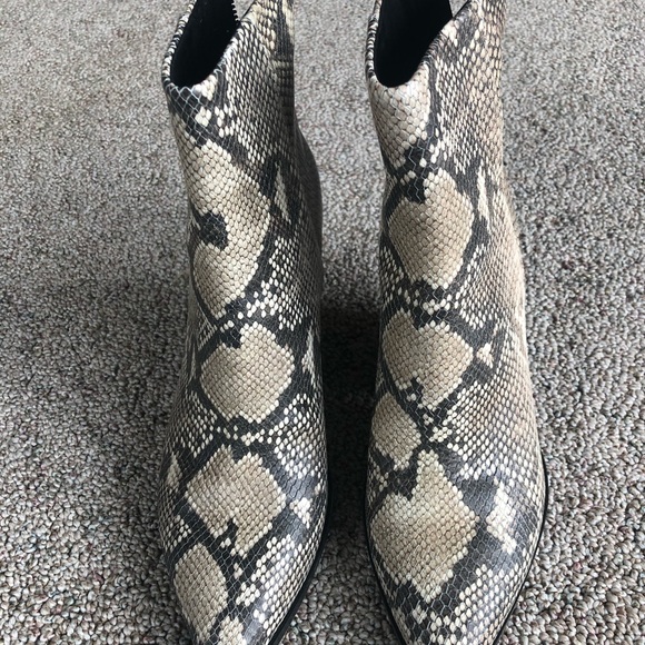 Dolce Vita Snakeskin Issa Boot, 10 - Picture 3 of 6